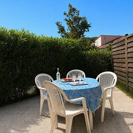 Mazet Avec Piscine, Parking - 4 Pers. - Fr-1-251-947 Lägenhet